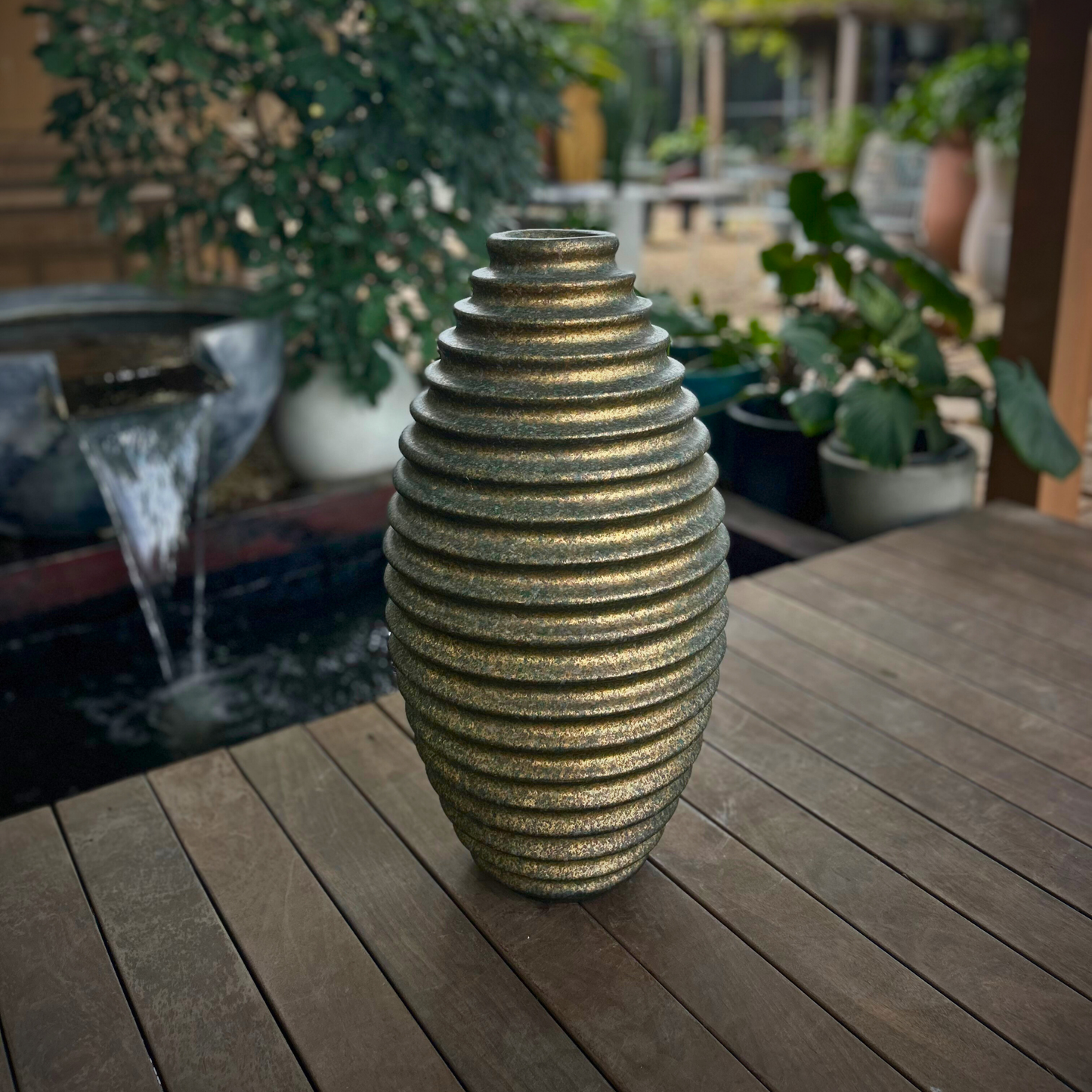 Ribbed Textured Fiber Planter