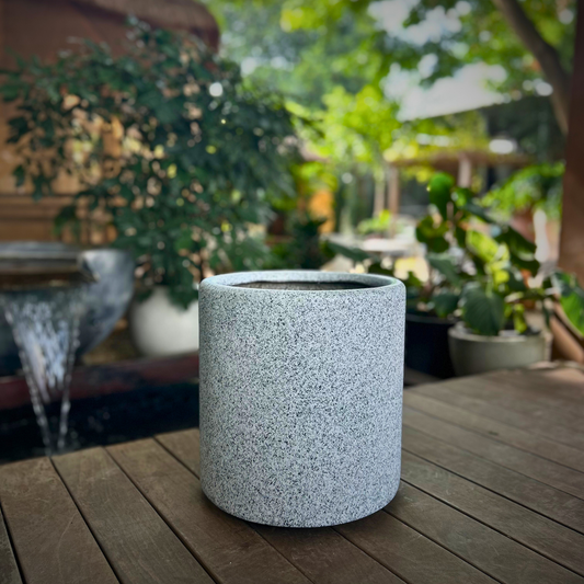 Granito – Cylindrical Fiber Planter