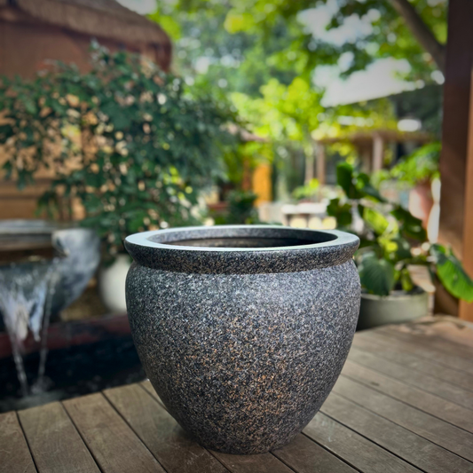 Sereno – Bowl-Shaped Fiber Planter