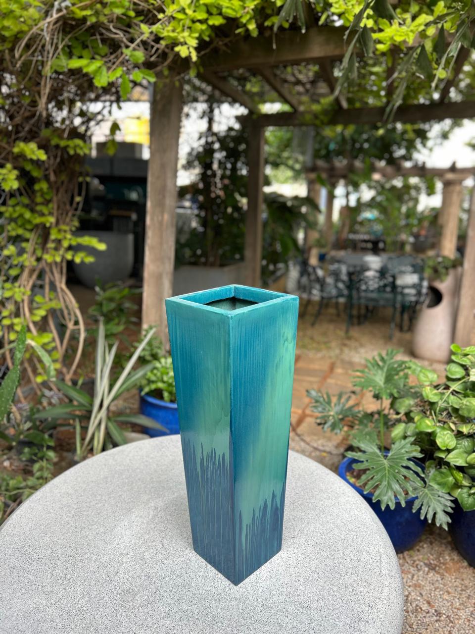 Ocean-Tide Square Planter